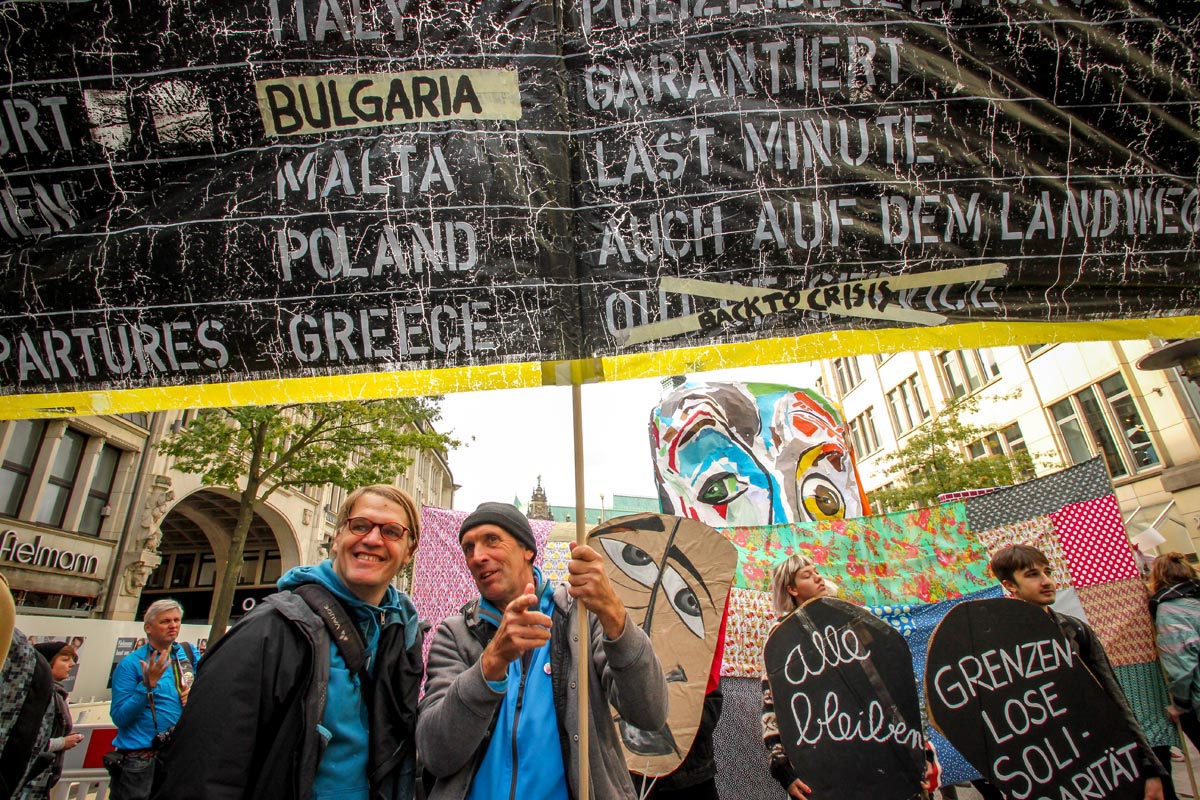 We'll come united: Array