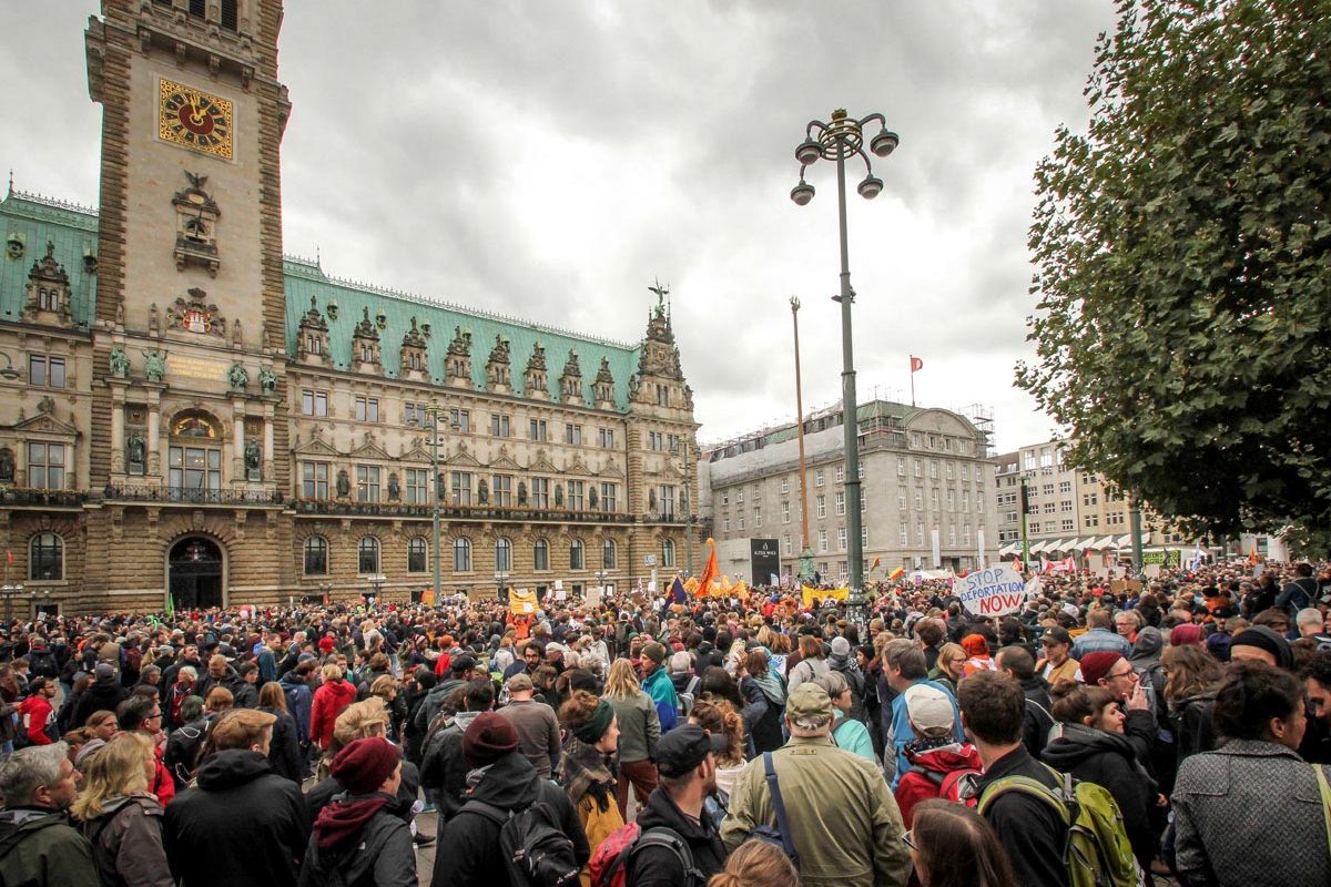 We'll come united: Array