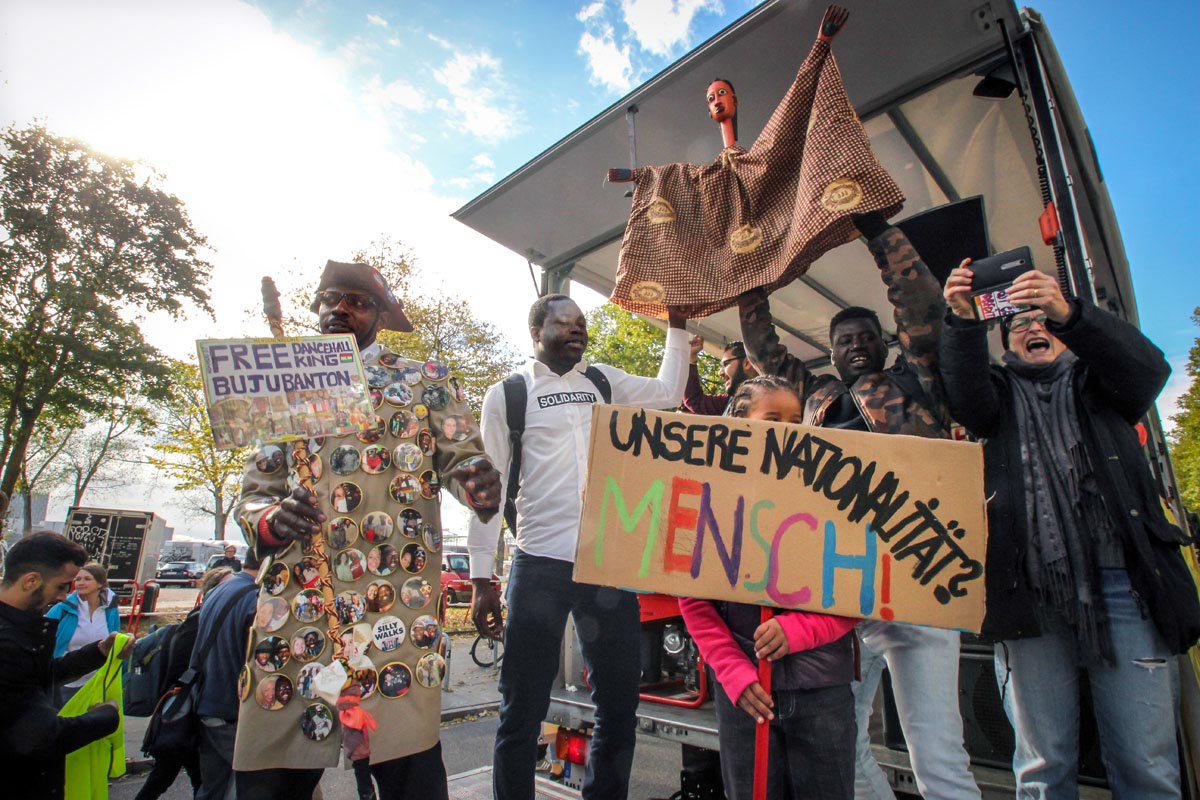 We'll come united: Array