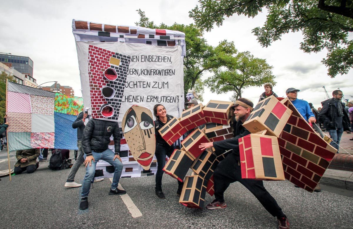 We'll come united: Array