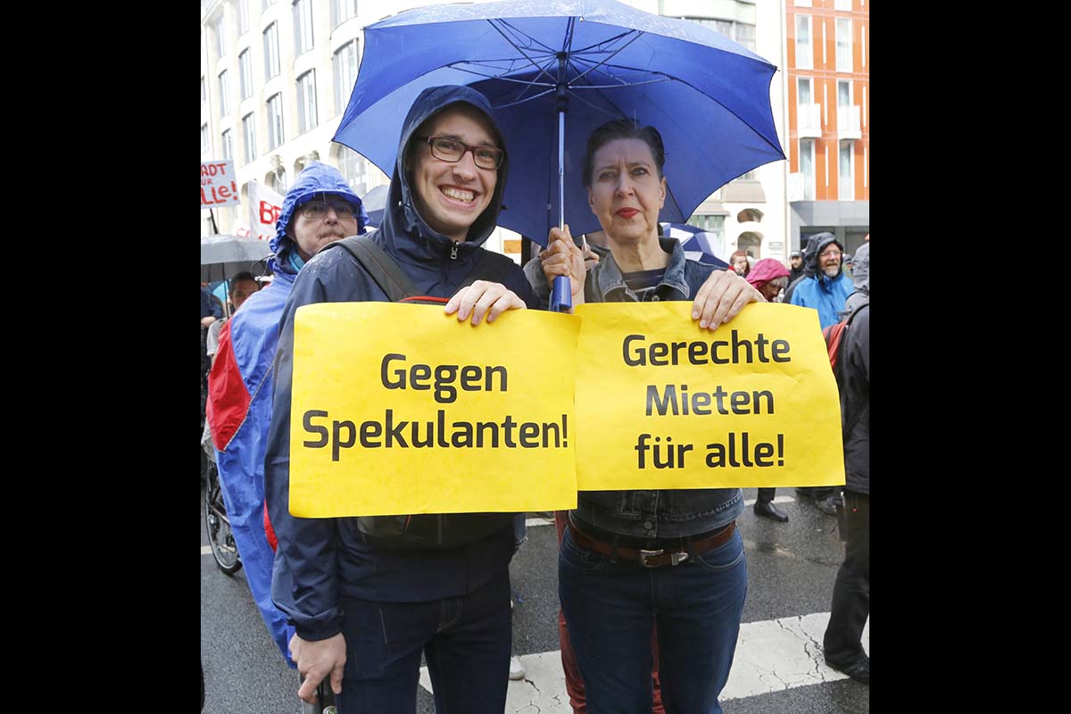 Grossdemonstration gegen hohe Mieten: Array