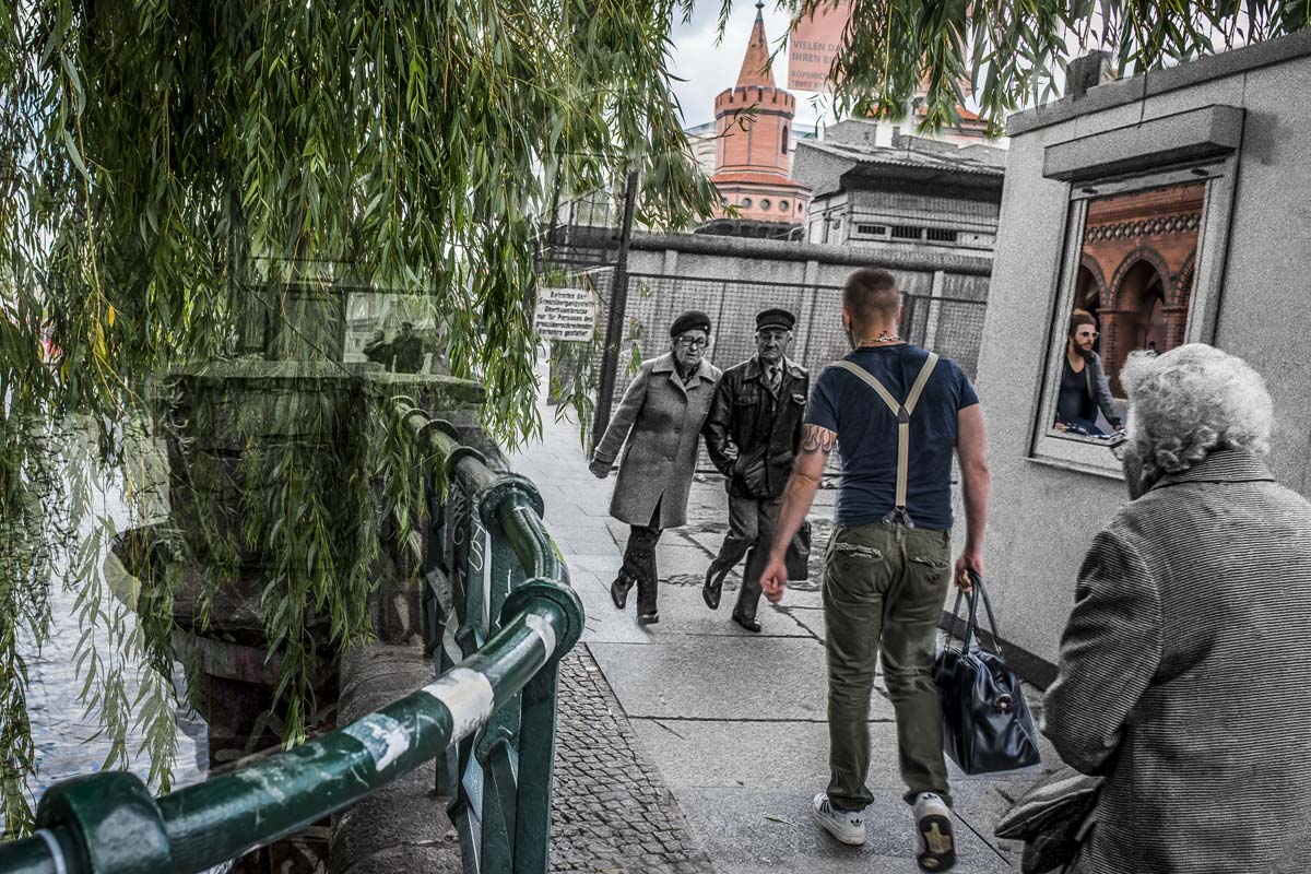 The Berlin Wall - is gone as long as it existed: Array