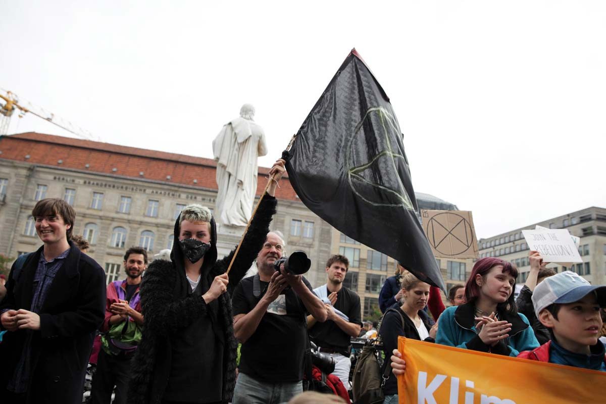 Extinction Rebellion Berlin, Massen Die-In 27. April 2019: Array