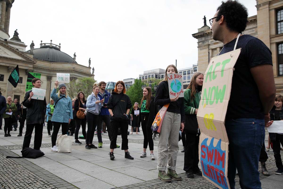Extinction Rebellion Berlin, Massen Die-In 27. April 2019: Array
