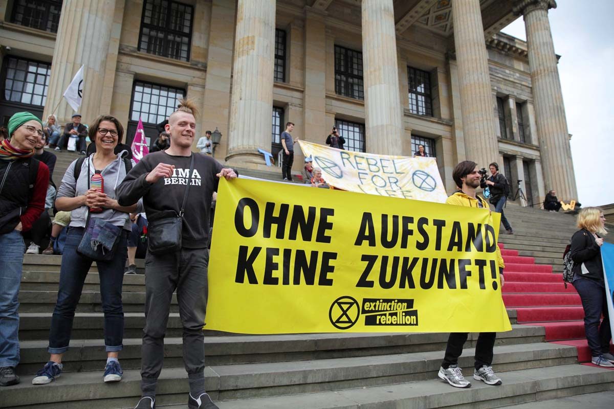 Extinction Rebellion Berlin, Massen Die-In 27. April 2019: Array