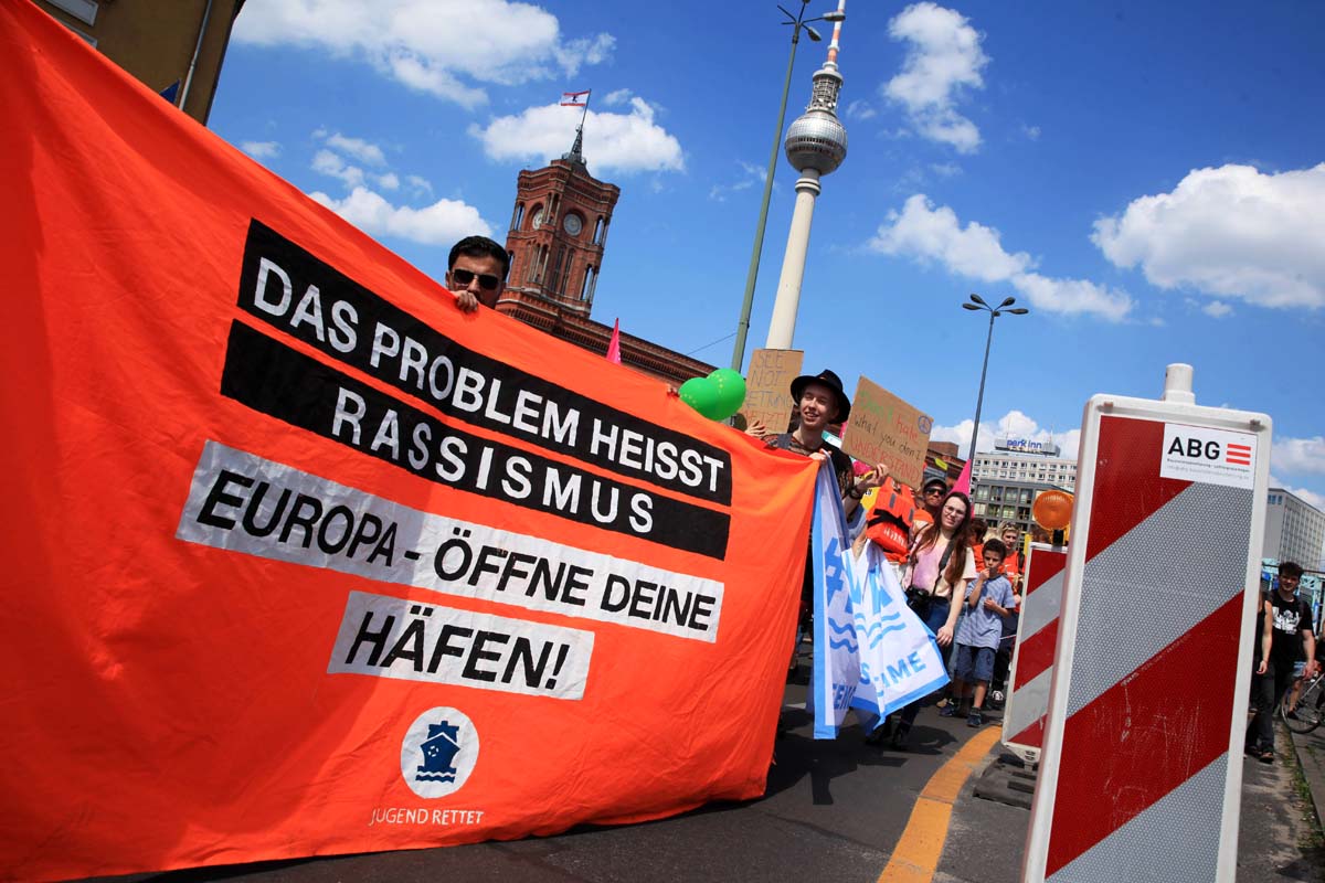 Demonstration - 1 Europa für alle - Berlin, 19. Mai 2019: Array
