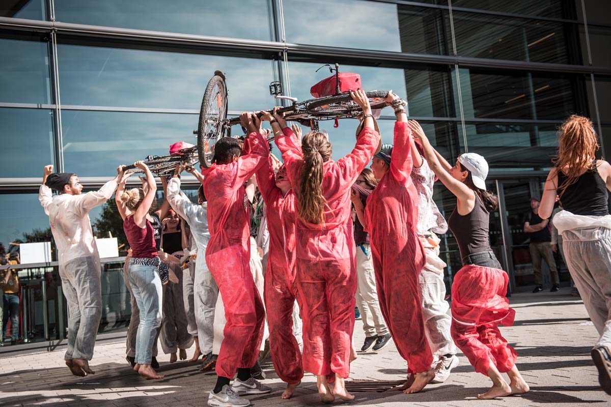 Blockade und Proteste der IAA in Frankfurt von Sand Im Getriebe: Array