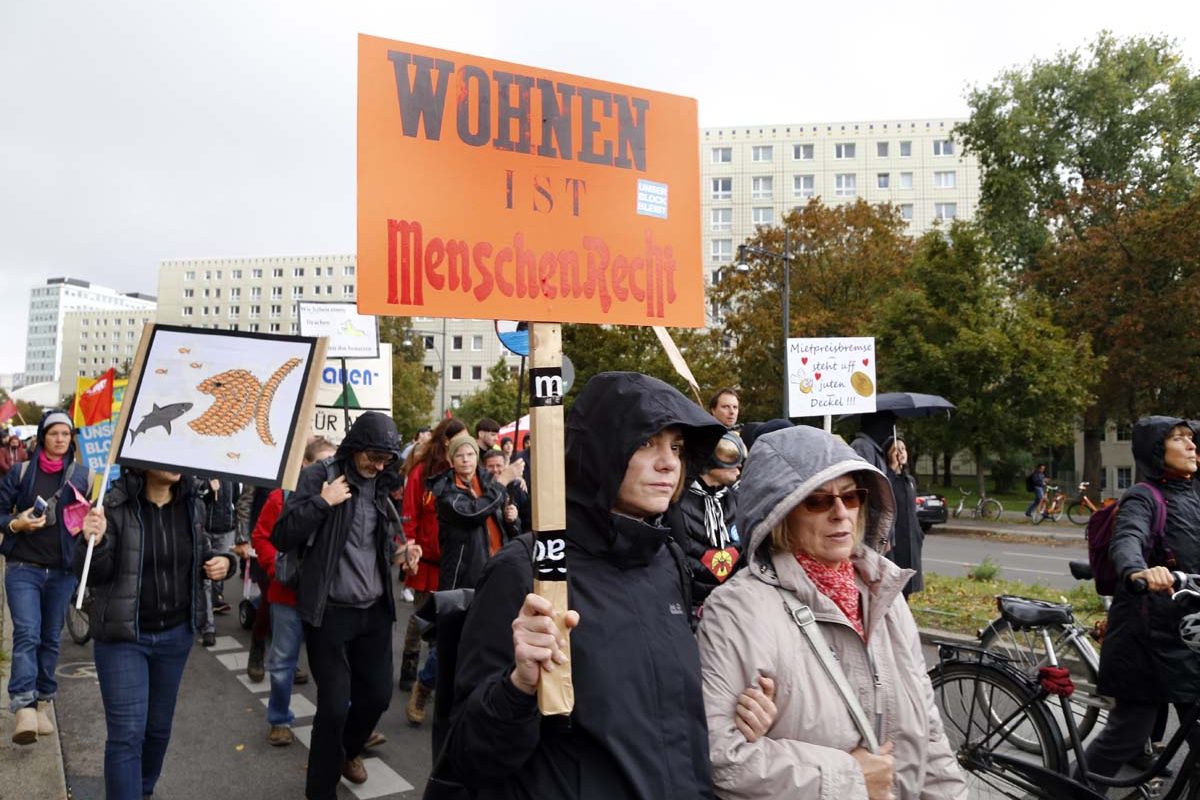 Demonstration für einen Mietendeckel: Array