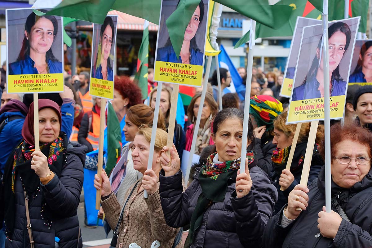 Solidaritätsdemonstration mit Rojava: Array