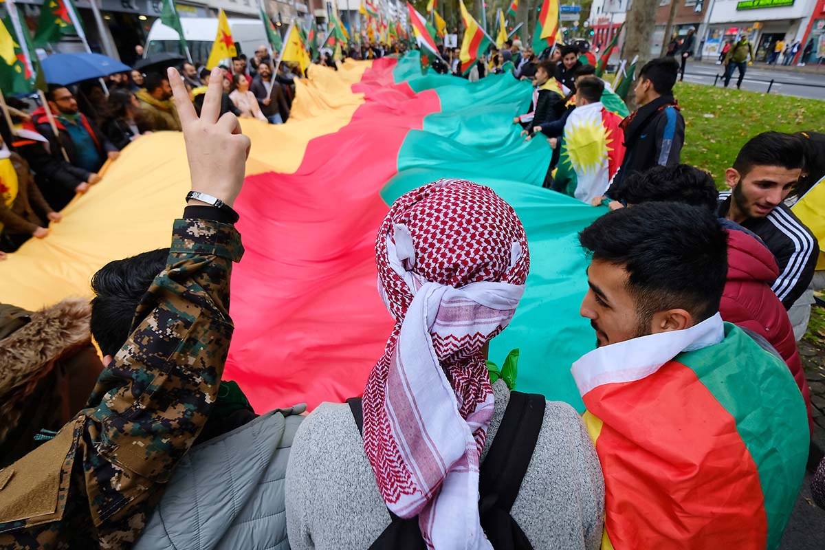 Solidaritätsdemonstration mit Rojava: Array