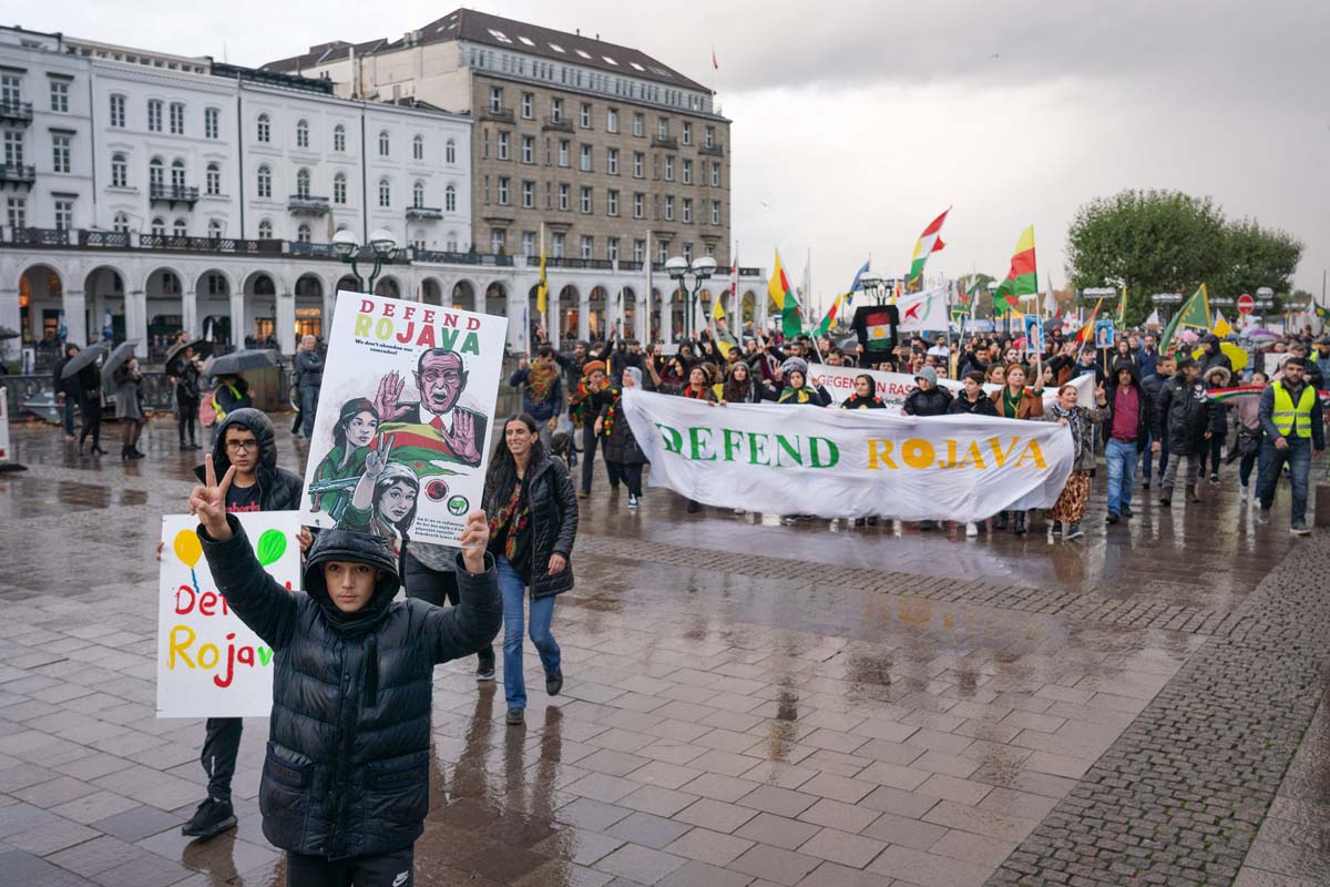 19.10.2019, Hamburg, Demo gegen Überfall der Türkei auf Rojava/Syrien: 