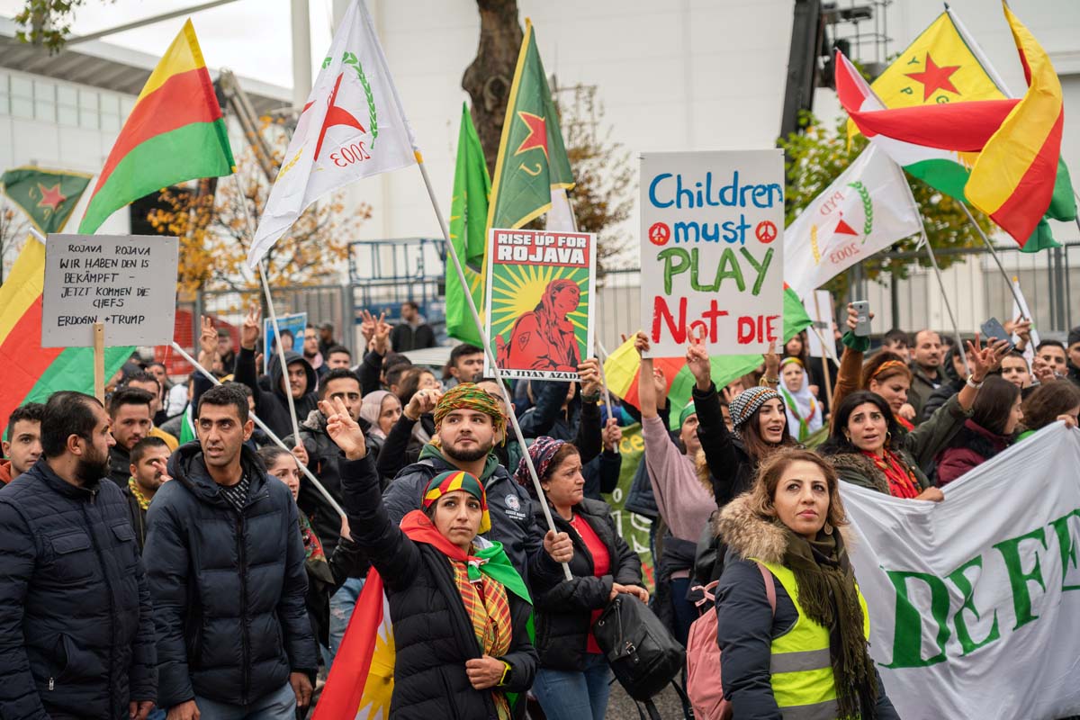 19.10.2019, Hamburg, Demo gegen Überfall der Türkei auf Rojava/Syrien: 