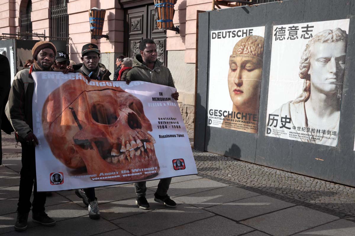 14. Gedenkmarsch zu Ehren der afrikanischen Opfer von Versklavung, Kolonialismus und Rassismus, Berlin 29.02.2020: Array