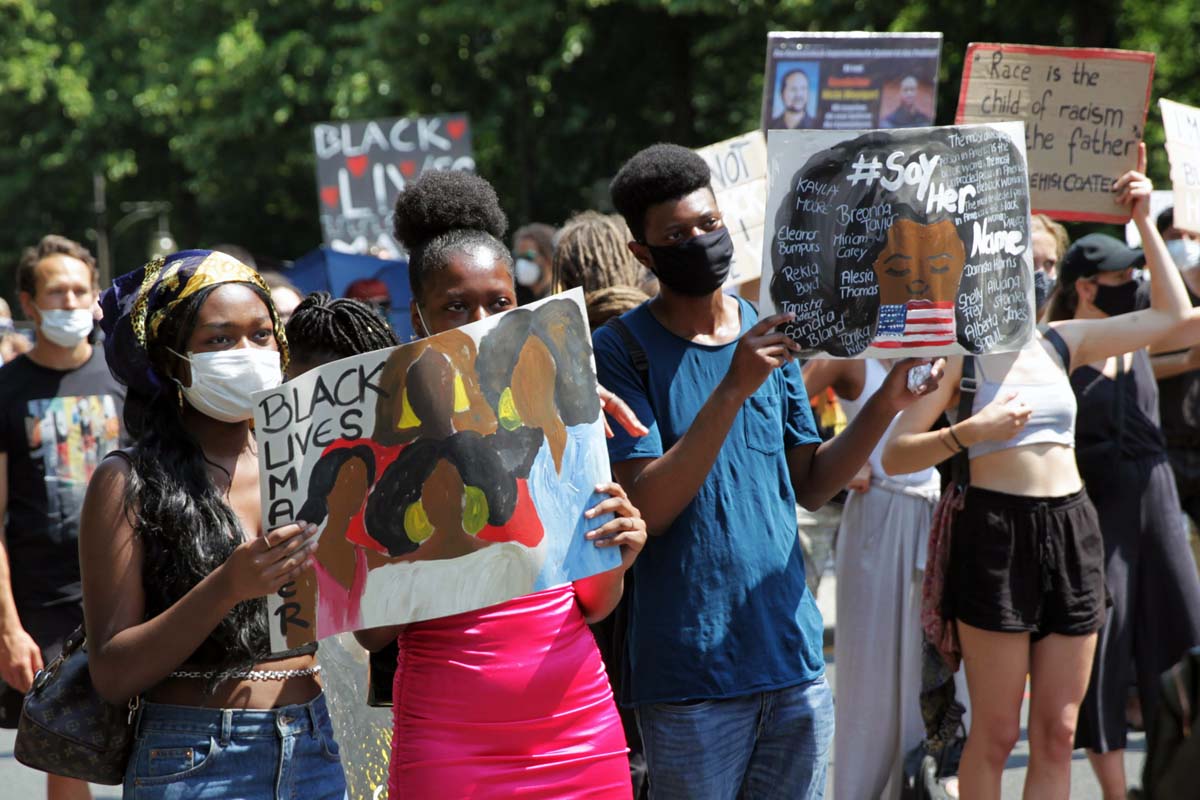 Black Lives Matter Protest in Berlin, Germany  27.05.2020: Array