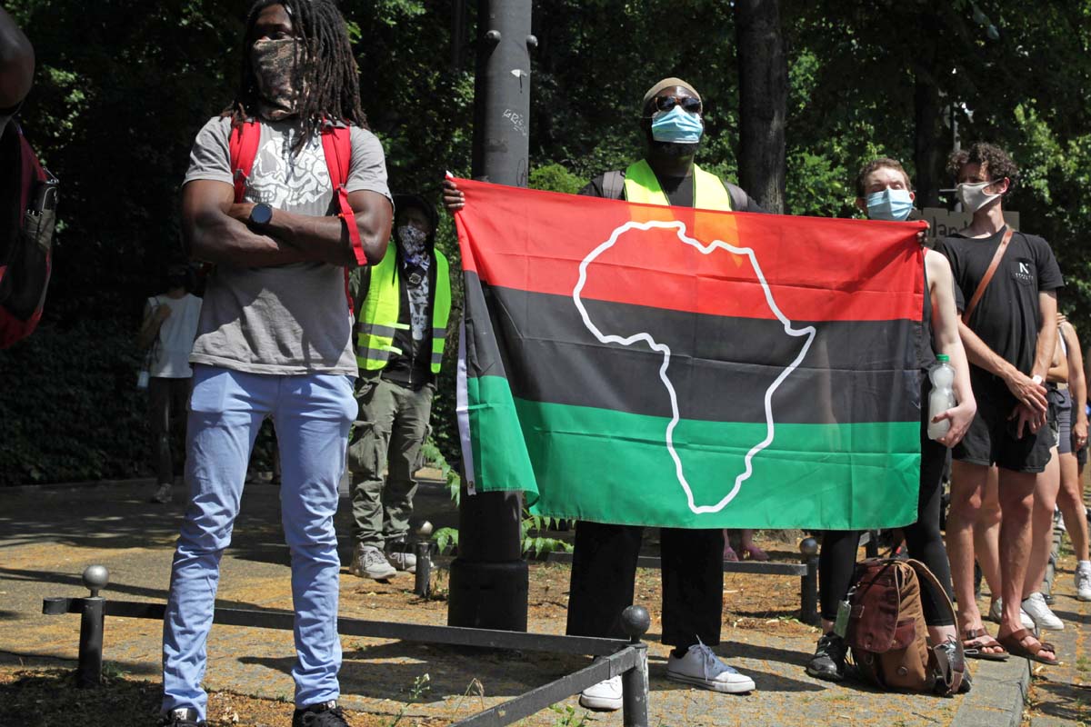 Black Lives Matter Protest in Berlin, Germany  27.05.2020: Array
