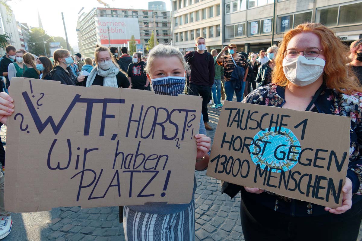 Aktion der Seebrücke zu Moria: Array