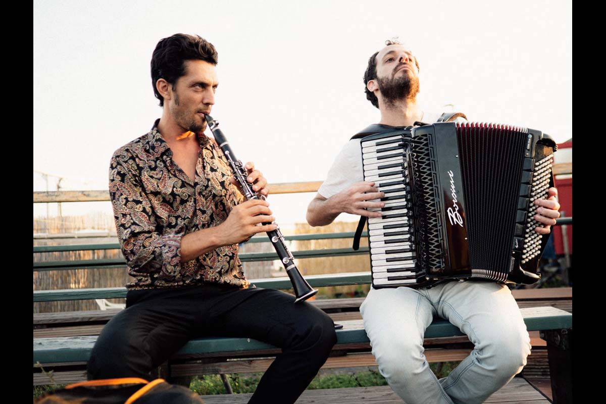 Kunst und Kultur - Roma Musik Festival: Array