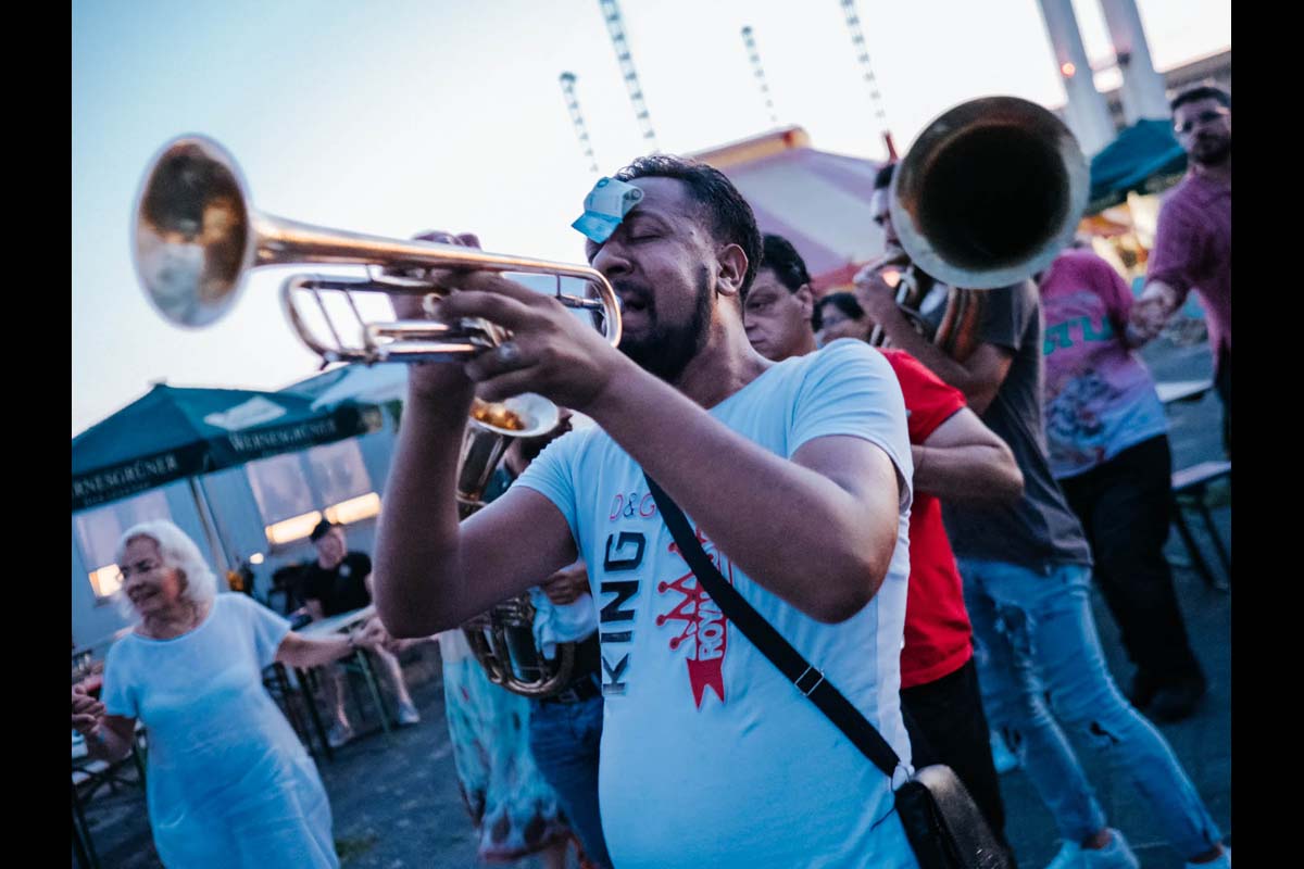 Kunst und Kultur - Musik Roma Musik Festival: Array