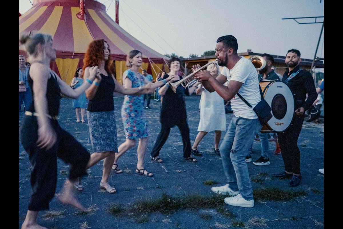 Kunst und Kultur - Musik Roma Musik Festival: Array