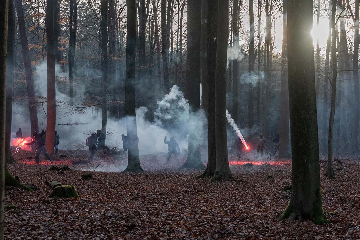 UmweltaktivistInnen protestieren im Dannenroeder Forst gegen den Ausbau der A49 fuer den ein Teil des Waldes gerodet werden muss: Array