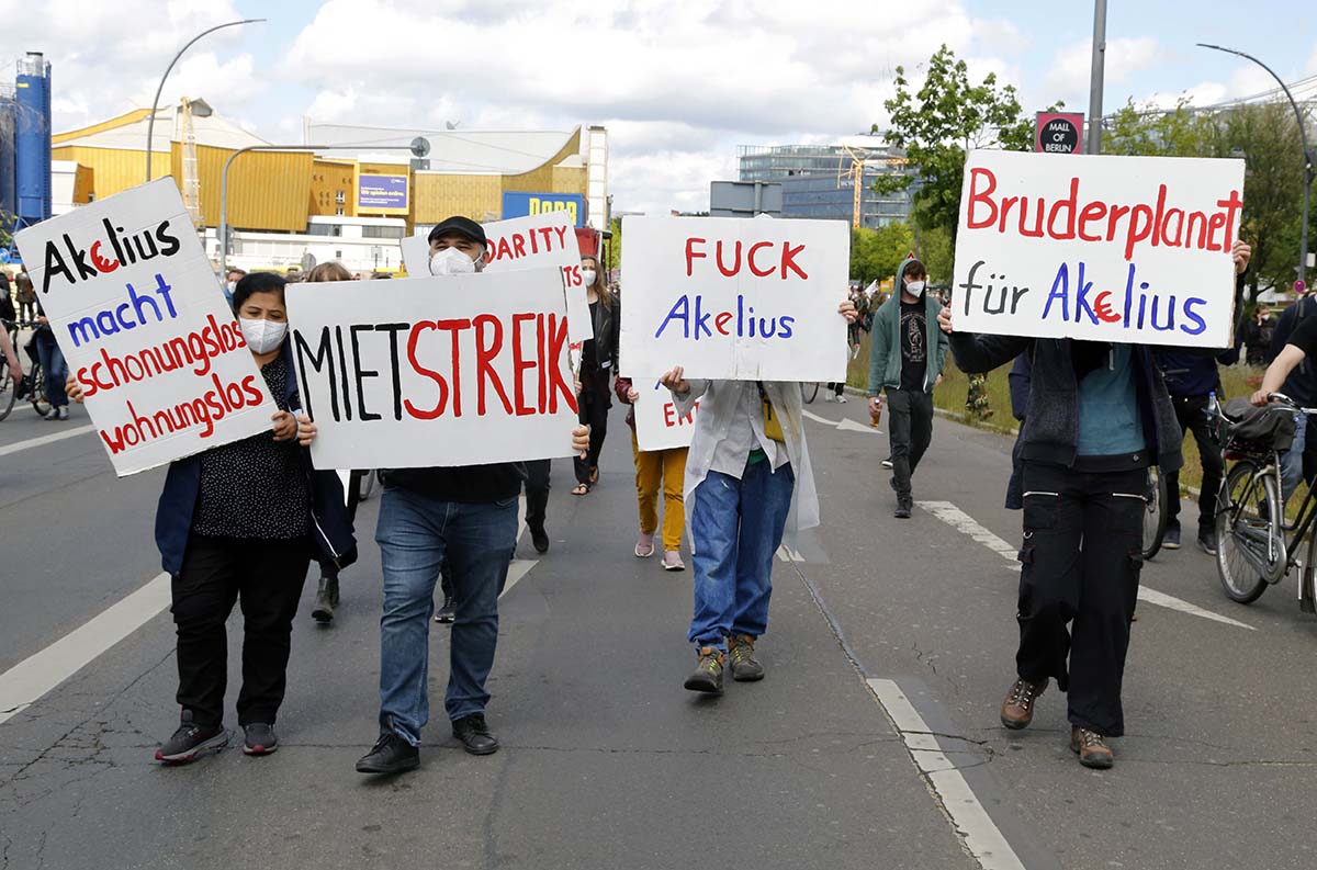 Demo gegen Mietenwahnsinn - Enteignung jetzt erst recht: Array