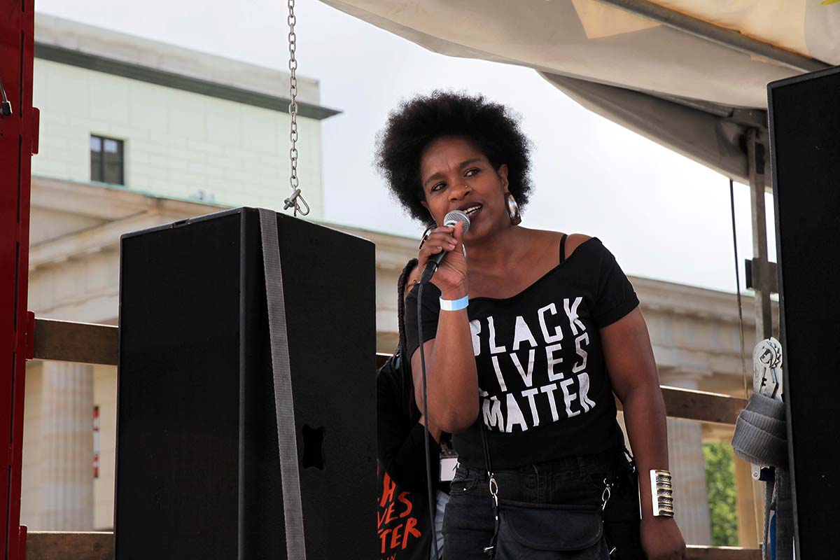 Black Lives Still Matter! – Schwarze Leben zählen noch immer! Berlin 02. Juli 2021: Array