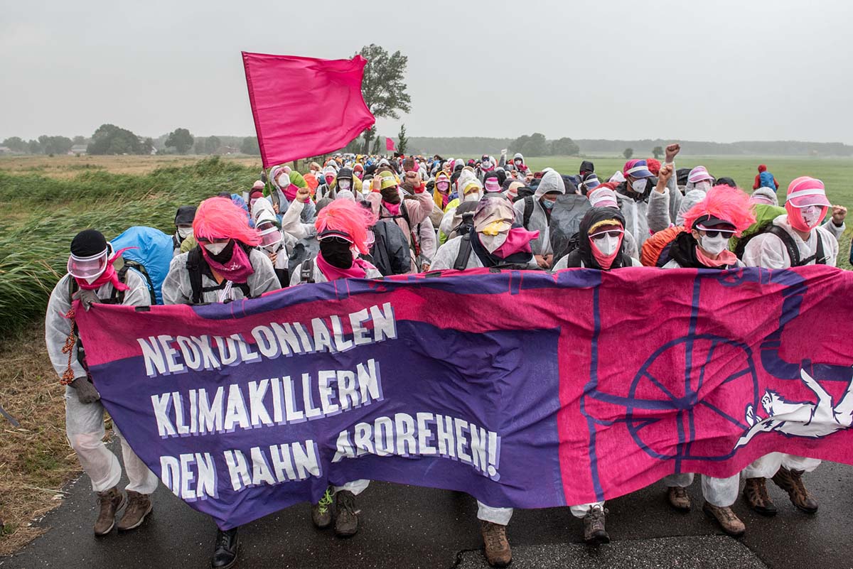 Ende Gelaende Aktion in Brunsbuettel gegen ein geplantes Erdgasterminal: Array