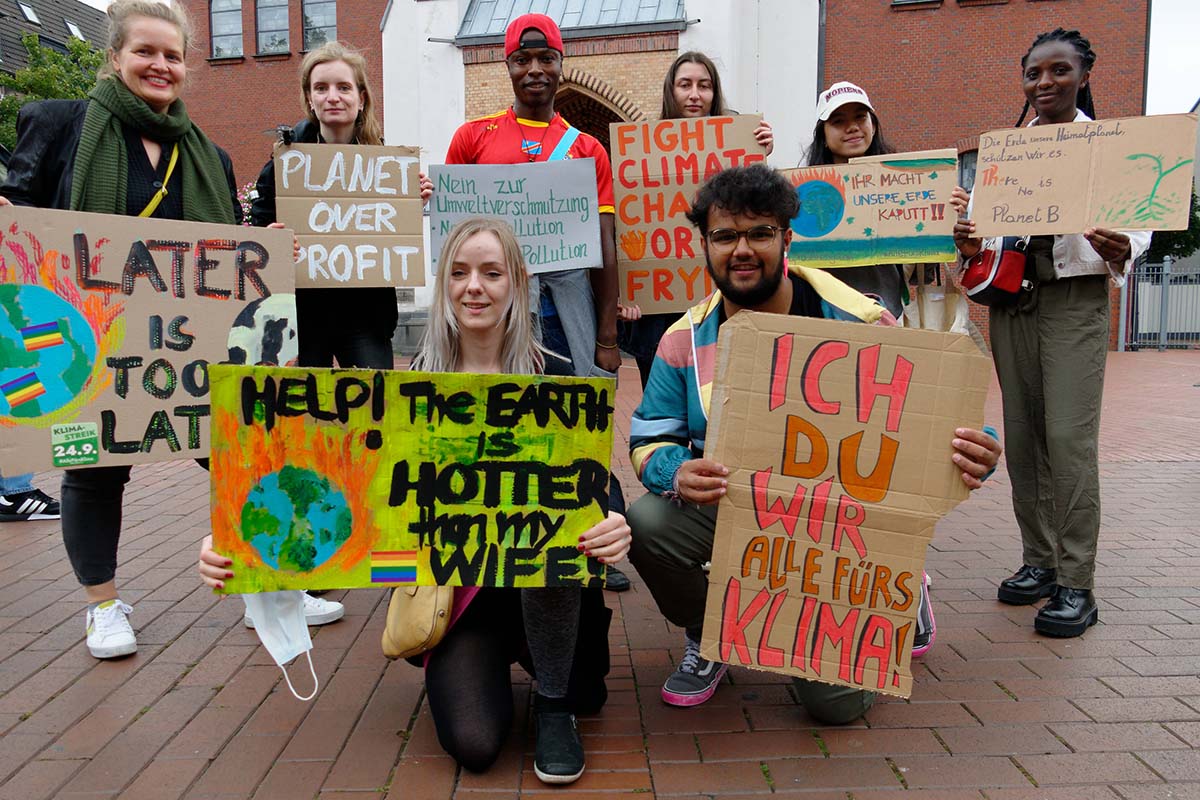 Fridays for Future: Array