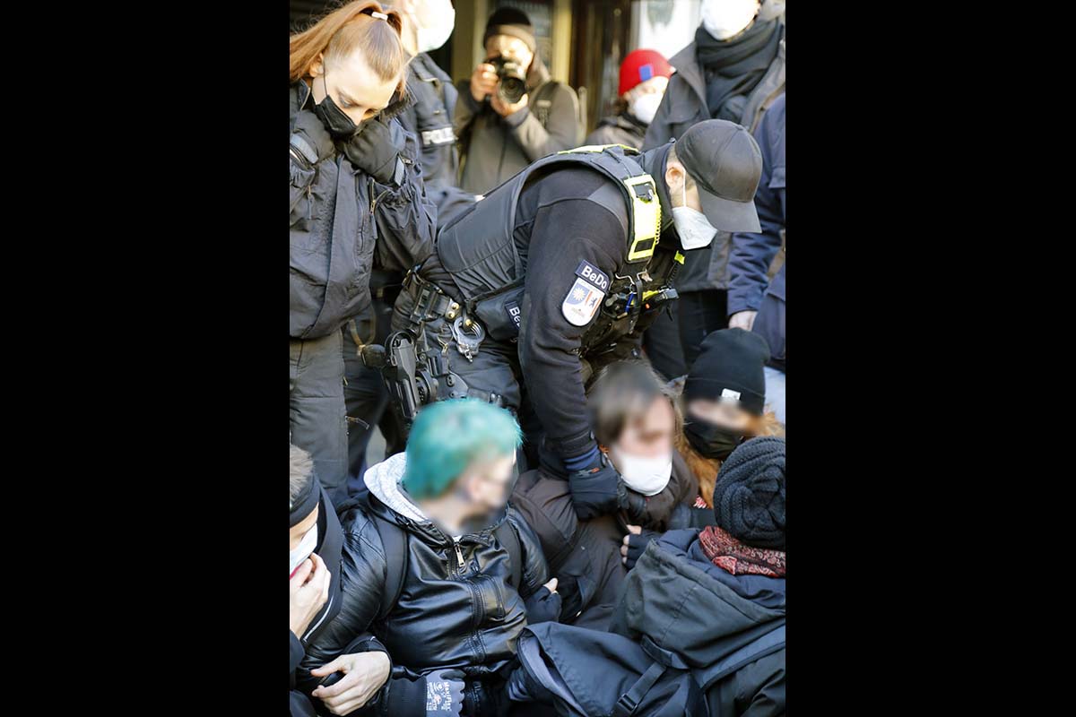 Zwangsräumung in Berlin-Kreuzberg: Array