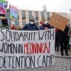 Grenzen auf! Demo für die sofortige Aufnahme der Flüchtenden an der polnosch-belarussischen Grenze! Berlin 14.11.21:    Array