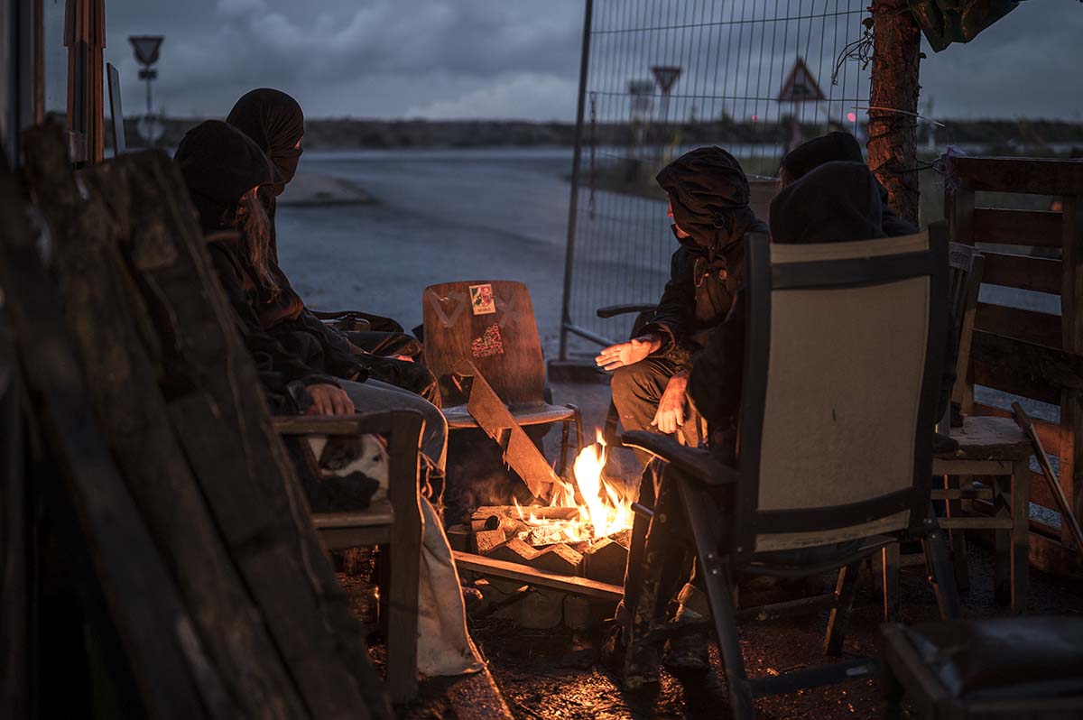 Sonnenaufgang im Protestcamp in Lützerath: Array