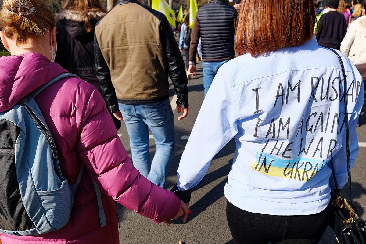 Frankfurt: Großdemo gegen den Krieg in der Ukraine: 