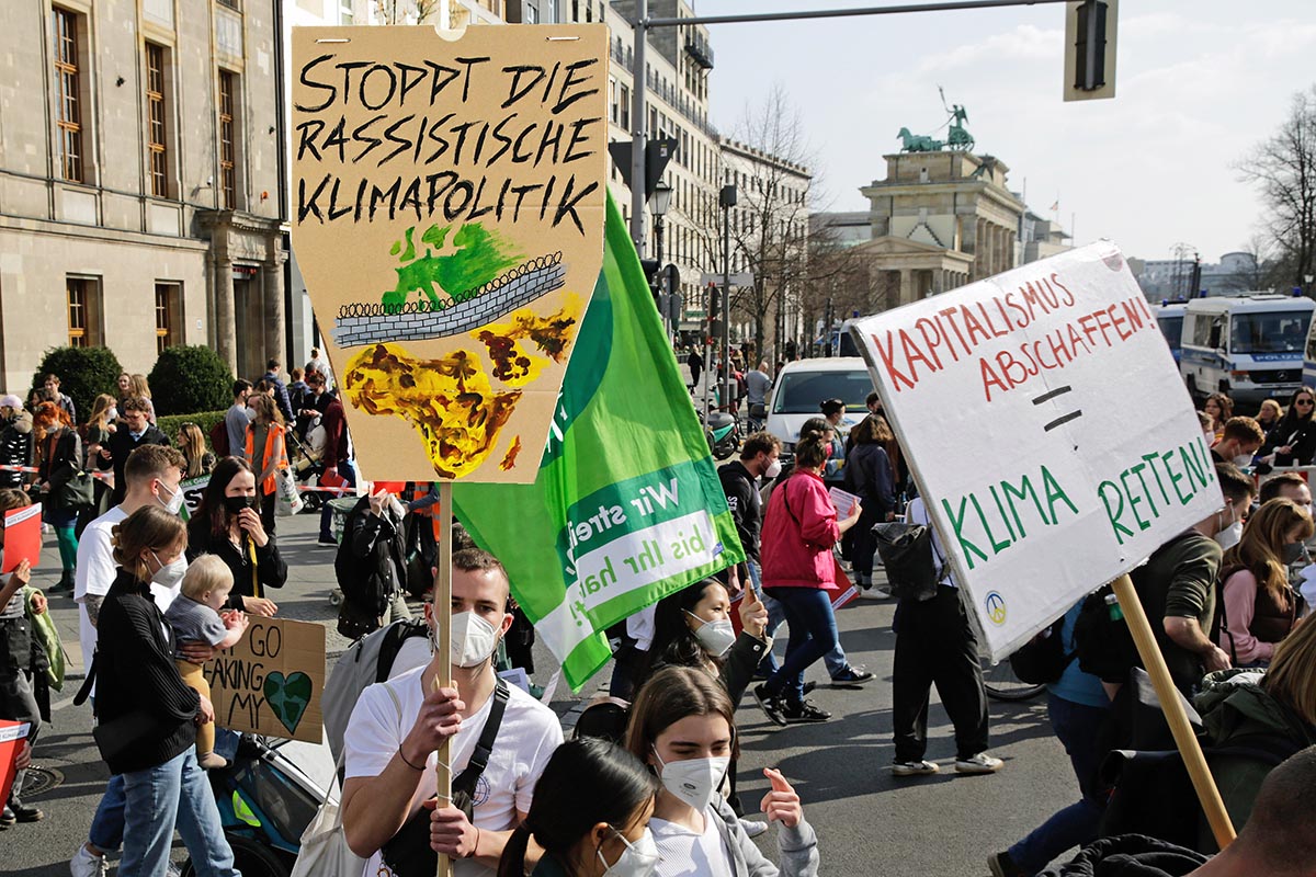 10. Globaler Fridays For Future Klimastreik, Berlin 25.03.2022: Array