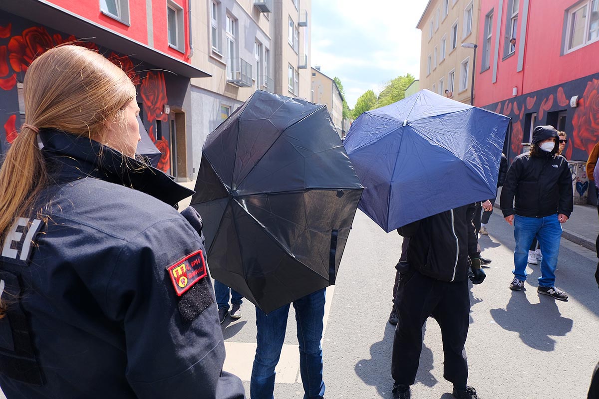 Protest gegen die NS-Demonstration in Dortmund zum 1. Mai 2022: Array
