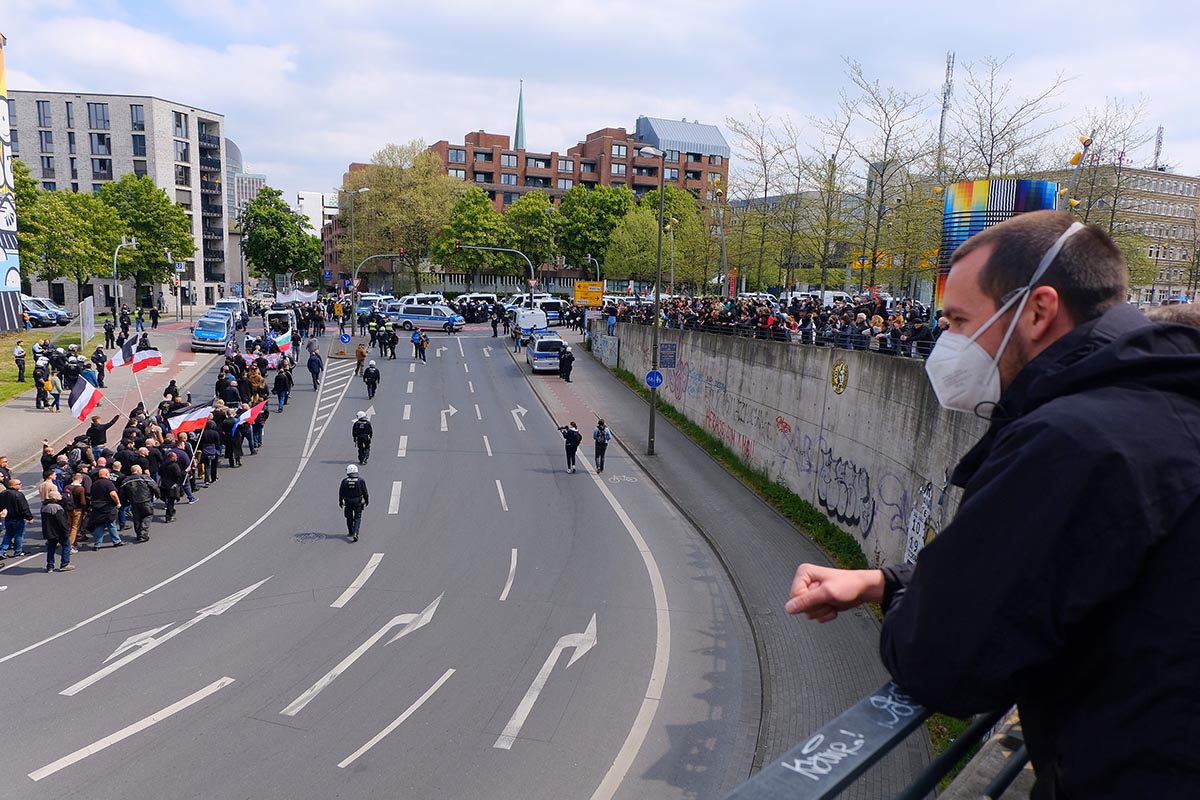 Protest gegen die NS-Demonstration in Dortmund zum 1. Mai 2022: Array
