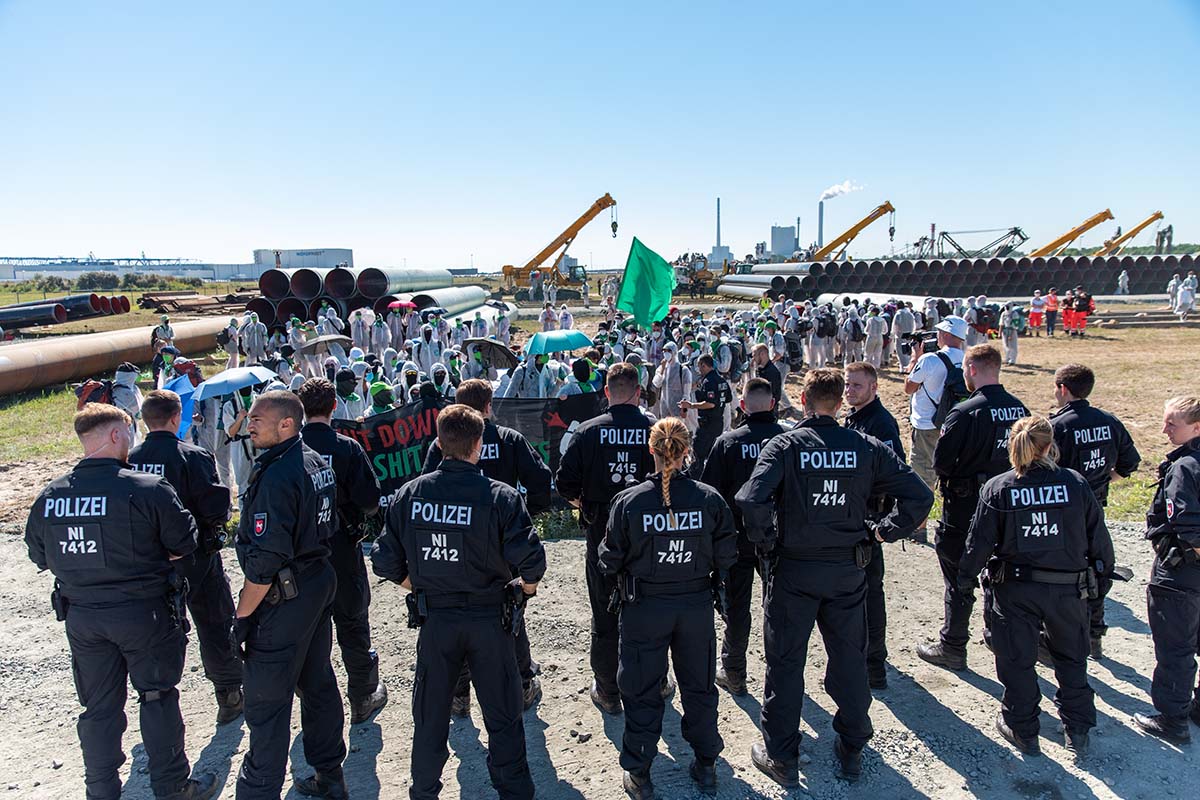 Ende Gelände Besetzung der Baustelle des LNG Terminal in Wilhelmshaven: Array