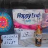 ein Happy End und darauf ein Corona Bier trinken- das wäre schön!:    