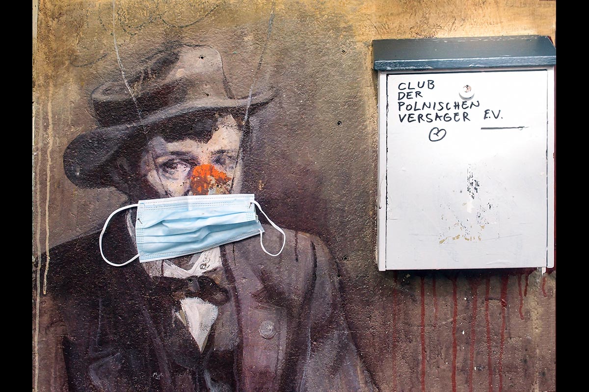 April 2020, Ja, jetzt muss wohl jeder eine Maske tragen?: 