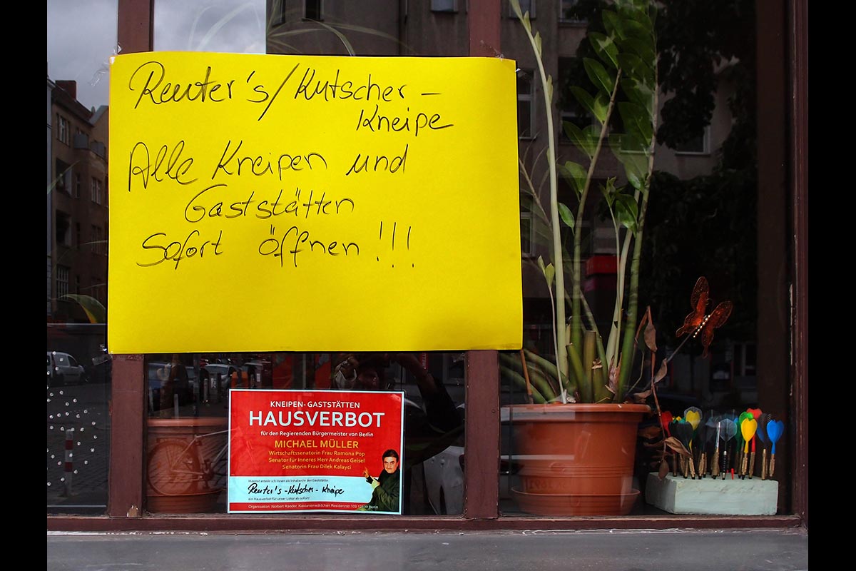 Kneipen in meiner Nachbarschaft protestieren gegen den Lockdown: 