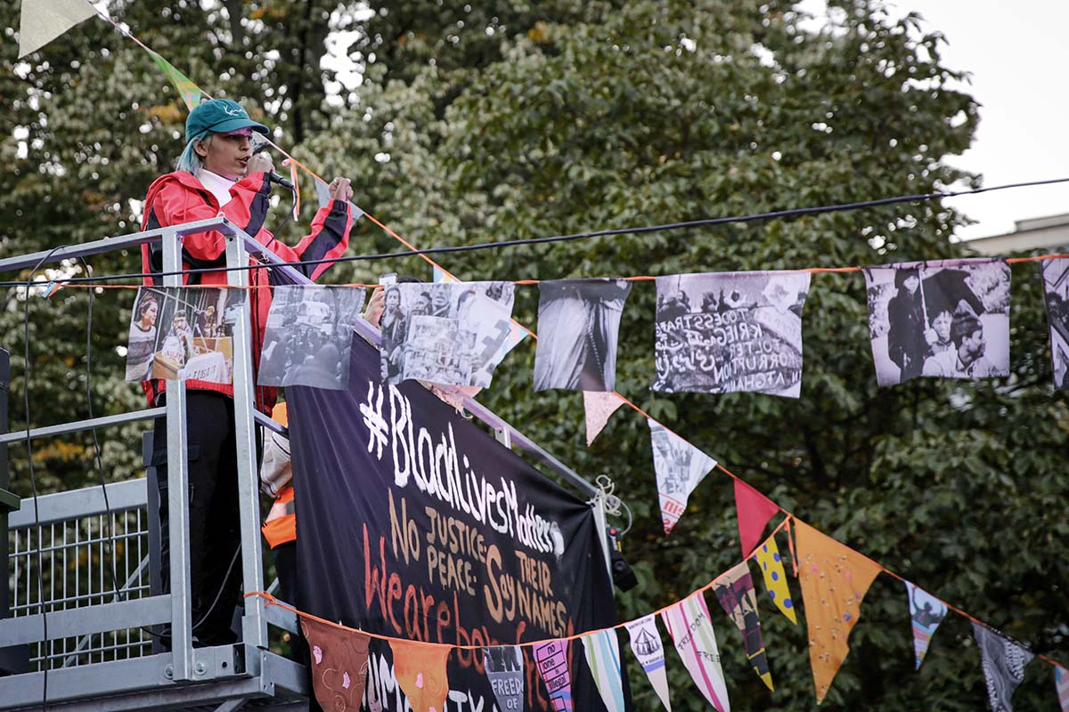 O-Platz wird 10 – baustelle Migration, 06.10.2022: Array