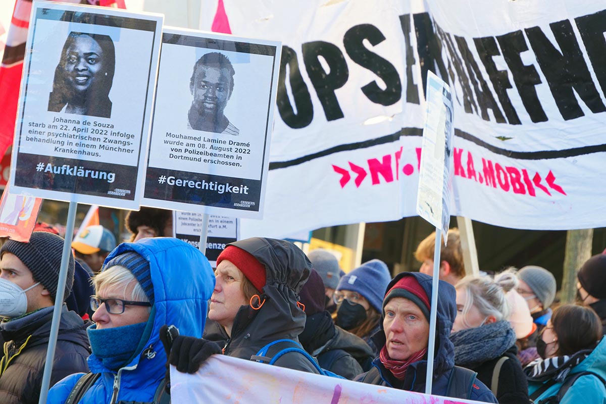 justice4mouhamed: Array