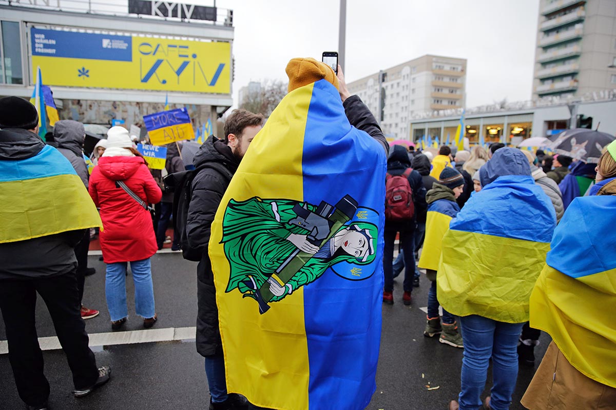Full Scale Freedom Demo für die Freiheit der Ukraine, Berlin 24.02.2023: Array