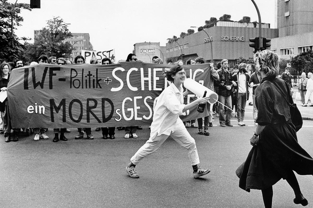 Berlin-Wedding, 27.9.1988, Anti-Schering-Anti-IWF Demo: