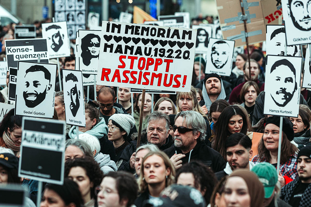 17.02.2024 - Hanau - Demo zum 4. Jahrestag: Array