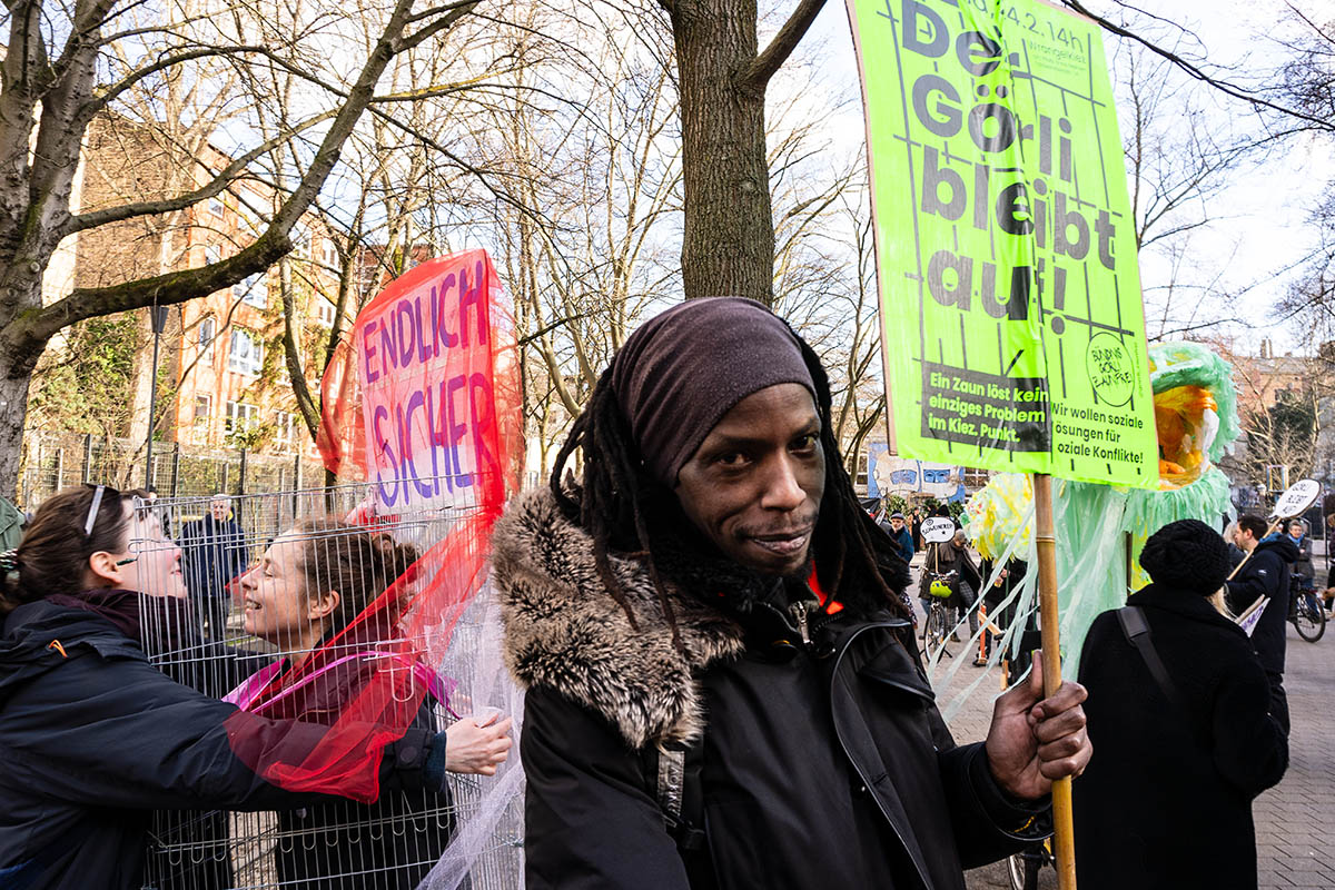 Görlitzer Park Berlin - Demo 24.02.2024: Array