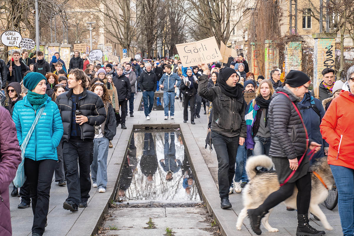Görlitzer Park Berlin – Demo 24.02.2024: Array