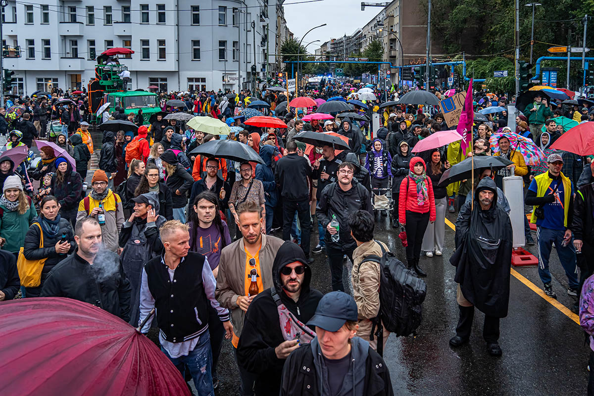 Autobahn A100 wegbassen: Array