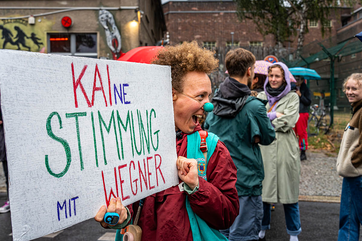 Autobahn A100 wegbassen: Array