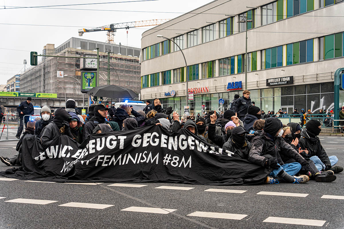 Gescheiterter Naziaufmarsch in Friedrichshain: Array