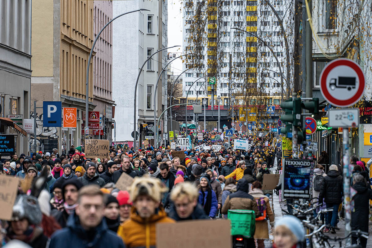 Demo „Berlin ist unkürzbar“: Array